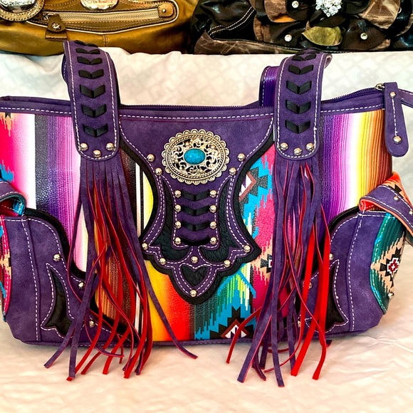 Cowgirl Trendy Conceal Carry southwest style handbag - Picture 1 of 13